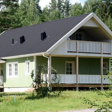 Surkeenjaervi Neste Rally B&B